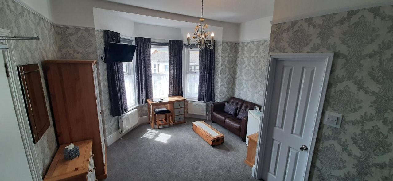 Hotel Brooke House à Shanklin Extérieur photo
