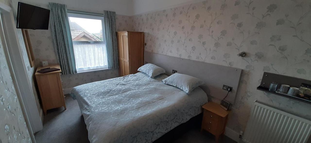 Hotel Brooke House à Shanklin Extérieur photo
