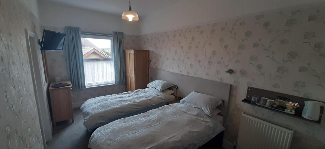 Hotel Brooke House à Shanklin Extérieur photo